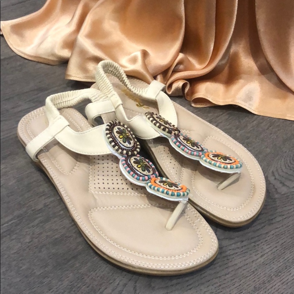 Never been worn - Bany’s nude sandal (size 10)